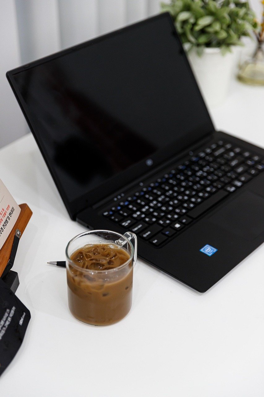 coffee, notebook, pc, office, desk, coffee cup, computer, cup, laptop, internet